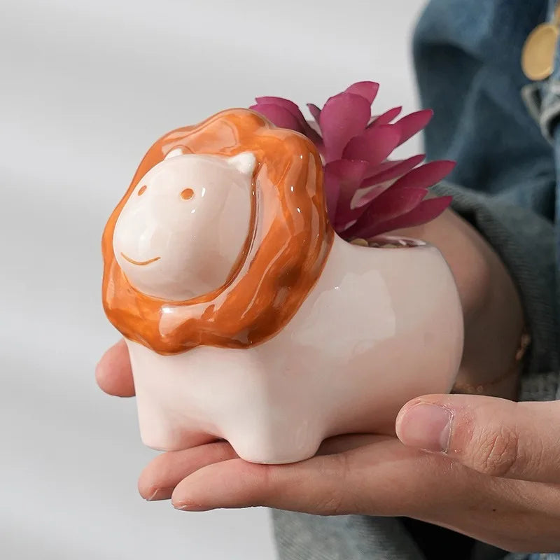 Söta djur i keramik