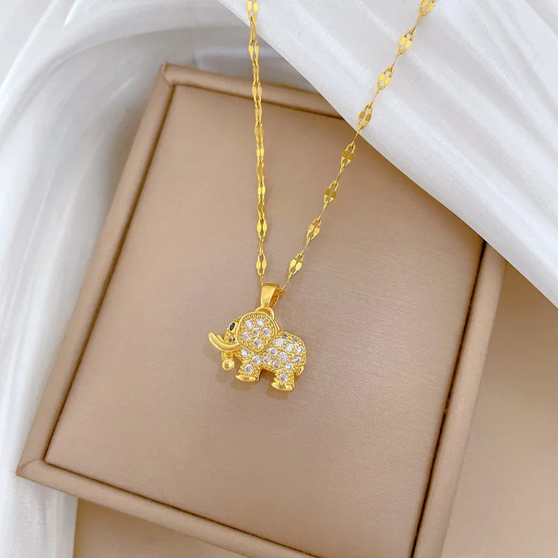 Halsband, Indisk Elefant