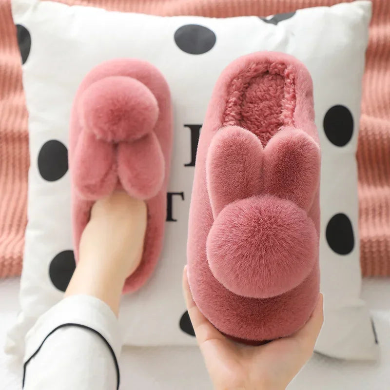 Fluffiga kanintofflor