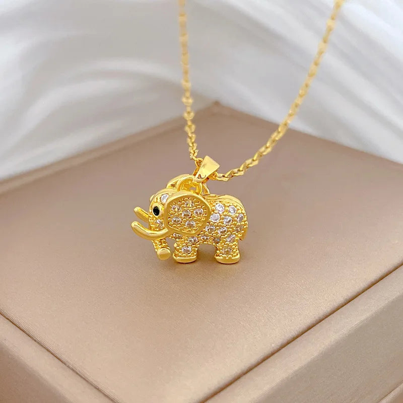 Halsband, Indisk Elefant